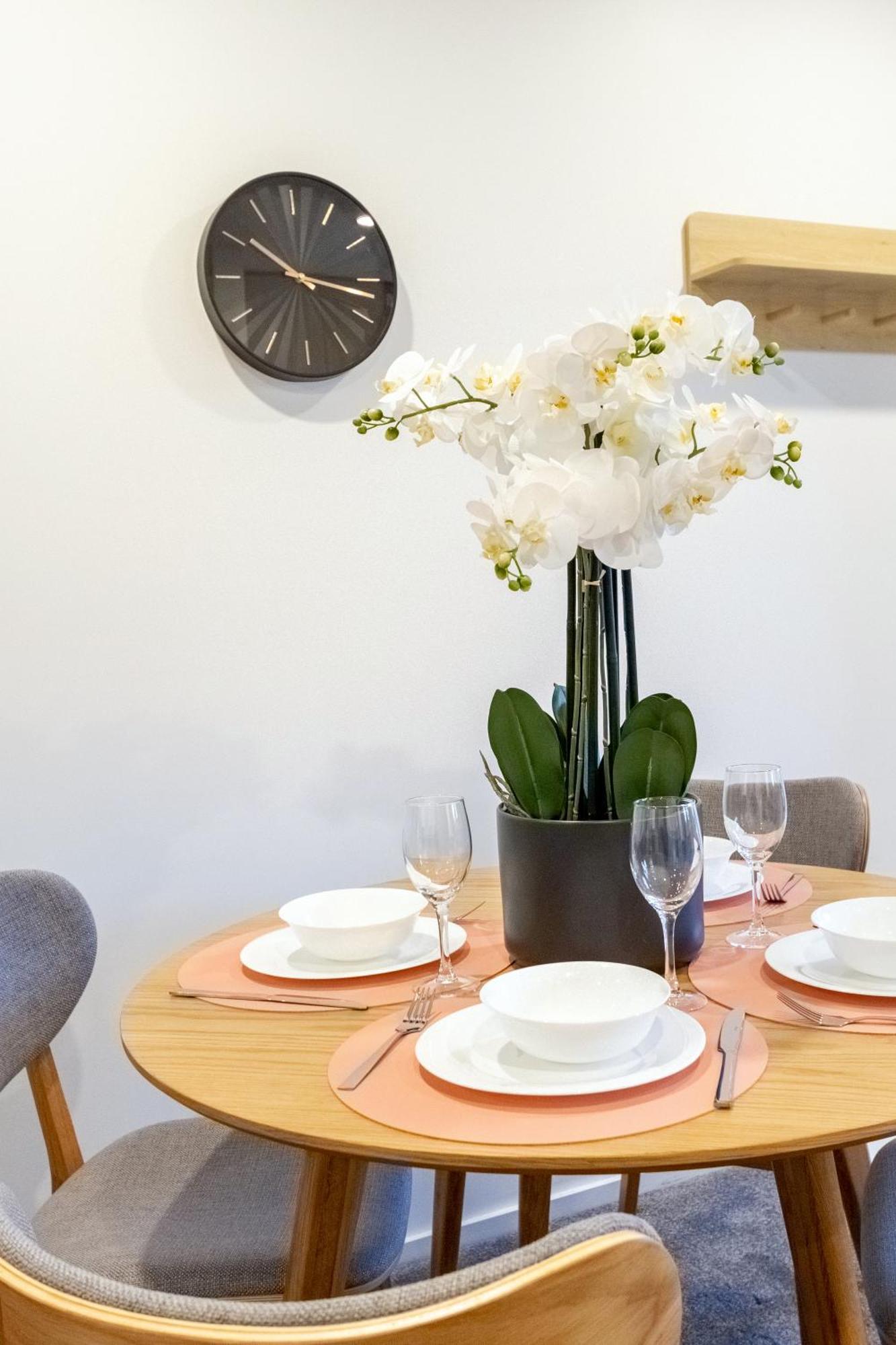 Апартаменты Urban Elegance - 2 Bed, 2 Bath In The Cbd Крайстчёрч Экстерьер фото