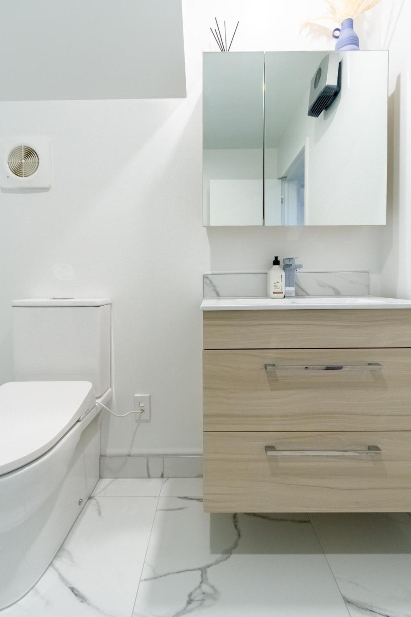 Апартаменты Urban Elegance - 2 Bed, 2 Bath In The Cbd Крайстчёрч Экстерьер фото